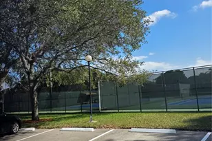 2805 Victoria Way, Coconut Creek, FL 33066 - Photo 31