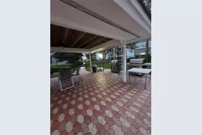 2805 Victoria Way #H2, Coconut Creek, FL 33066 - Photo 29