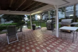 2805 Victoria Way, Coconut Creek, FL 33066 - Photo 29