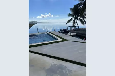 1553 Sunrise Dr, Big Pine, FL 33043 - Photo 3