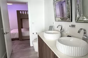 465 Brickell Ave, Miami, FL 33131 - Photo 15