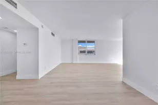 9500 W Bay Harbor Dr, Bay Harbor Islands, FL 33154 - Photo 11