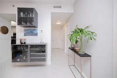 9725 NW 52nd St #215, Doral, FL 33178 - Photo 9