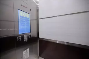 9725 NW 52nd St, Doral, FL 33178 - Photo 35