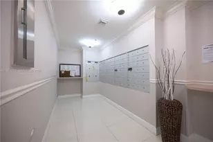 9725 NW 52nd St, Doral, FL 33178 - Photo 33