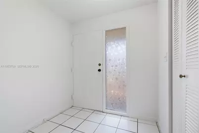 10026 Hammocks Blvd #207-6, Miami, FL 33196 - Photo 7