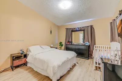 10026 Hammocks Blvd #207-6, Miami, FL 33196 - Photo 15