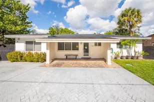 1765 NE 145th St, Miami, FL 33181 - Photo 3