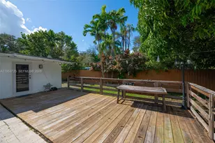 1765 NE 145th St, Miami, FL 33181 - Photo 51