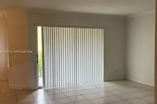 908 Coral Club Dr, Coral Springs, FL 33071 - Photo 3