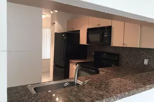 908 Coral Club Dr, Coral Springs, FL 33071 - Photo 9