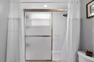 2004 Granada Dr, Coconut Creek, FL 33066 - Photo 11