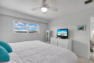 389 N Anglers Dr N, Marathon, FL 33050 - Photo 13