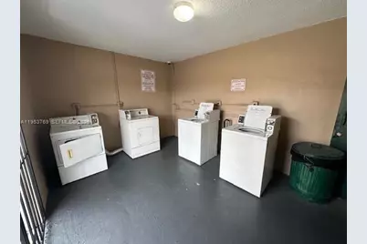 1015 NW 45th Ave #108, Miami, FL 33126 - Photo 15