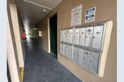 1015 NW 45th Ave #108, Miami, FL 33126 - Photo 3