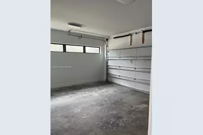 2 Hough Dr, Miami Springs, FL 33166 - Photo 13