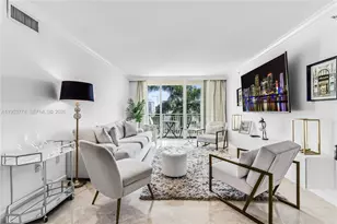 99 SE Mizner Blvd, Boca Raton, FL 33432 - Photo 1