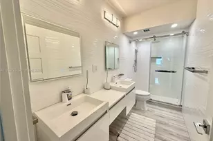 1985 S Ocean Dr, Hallandale Beach, FL 33009 - Photo 15