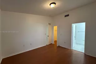 1261 SE 27th St, Homestead, FL 33035 - Photo 11