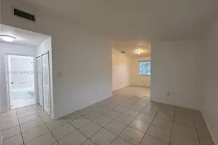 1261 SE 27th St, Homestead, FL 33035 - Photo 3