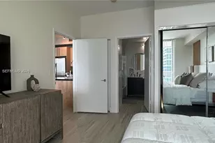 79 SW 12th St, Miami, FL 33130 - Photo 23