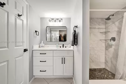 1514 Whitehall Dr #405, Davie, FL 33324 - Photo 17