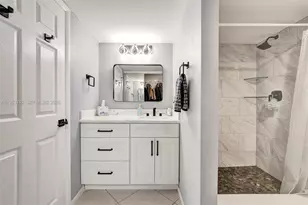 1514 Whitehall Dr, Davie, FL 33324 - Photo 17