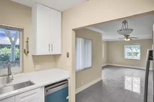 920 SW 28th St, Fort Lauderdale, FL 33315 - Photo 13