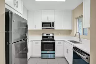 920 SW 28th St, Fort Lauderdale, FL 33315 - Photo 1