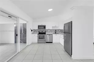 7197 SW 152nd Pl, Miami, FL 33193 - Photo 5