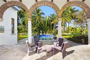 221 Casuarina Concourse, Coral Gables, FL 33143 - Photo 15