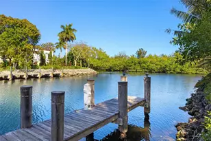 221 Casuarina Concourse, Coral Gables, FL 33143 - Photo 47