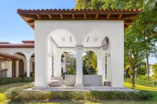 221 Casuarina Concourse, Coral Gables, FL 33143 - Photo 13