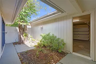 17115 Bay St, Jupiter, FL 33477 - Photo 67