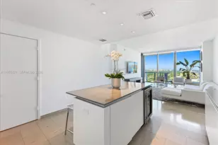 88 SW 7th St, Miami, FL 33130 - Photo 11