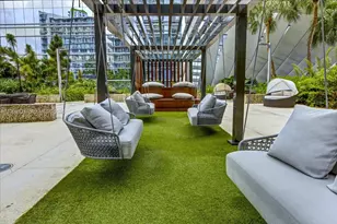 88 SW 7th St, Miami, FL 33130 - Photo 31