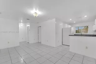 843 NW 7th St, Hallandale Beach, FL 33009 - Photo 3