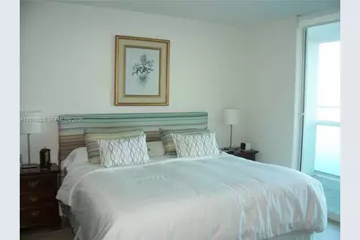 1800 N Bayshore Dr #2505, Miami, FL 33132 - Photo 7