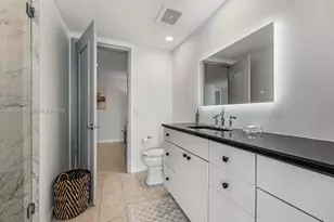 495 Brickell Ave, Miami, FL 33131 - Photo 17