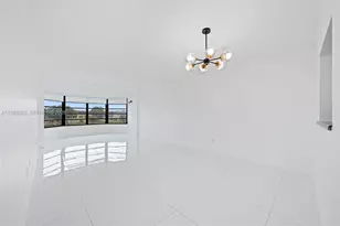 18900 NE 14th Ave, Miami, FL 33179 - Photo 9