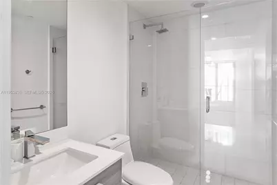 1300 S Miami Ave #2810, Miami, FL 33130 - Photo 17
