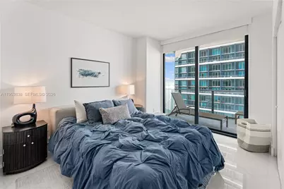 1300 S Miami Ave #2810, Miami, FL 33130 - Photo 15