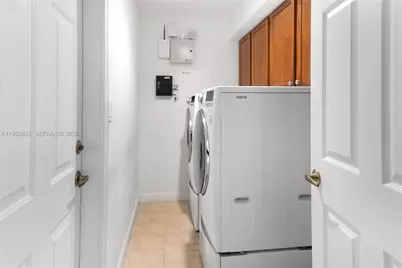 7880 SW 195th Ter, Cutler Bay, FL 33157 - Photo 43