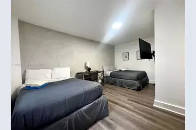 1684 SW 10th St, Miami, FL 33135 - Photo 5