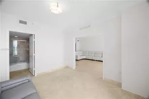 1745 E Hallandale Beach Blvd, Hallandale Beach, FL 33009 - Photo 13