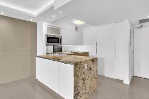 100 Bayview Dr, Sunny Isles Beach, FL 33160 - Photo 9