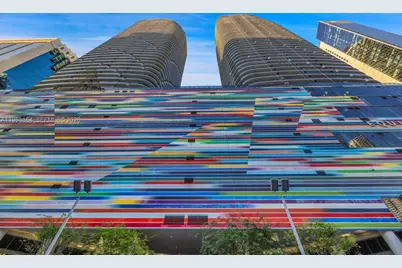 55 SW 9th St #2406, Miami, FL 33130 - Photo 37