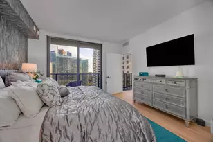 55 SW 9th St, Miami, FL 33130 - Photo 9