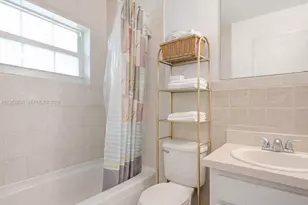 1211 NW 2nd St, Dania Beach, FL 33004 - Photo 7