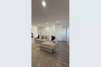 18812 NW 46th Ave, Miami Gardens, FL 33055 - Photo 9